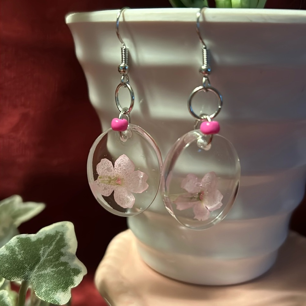 - New handcrafted dried flower 🌸 earrings #10